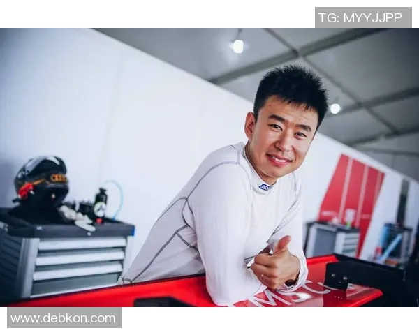 沃兰迪足球明星:探索他们的辉煌成就与背后的奋斗故事